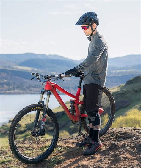 Men's Mountain Bike Gear - MTB Shirts & Shorts | Showers Pass