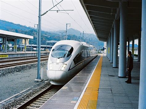 China unveils new bullet train ahead of Winter Olympics