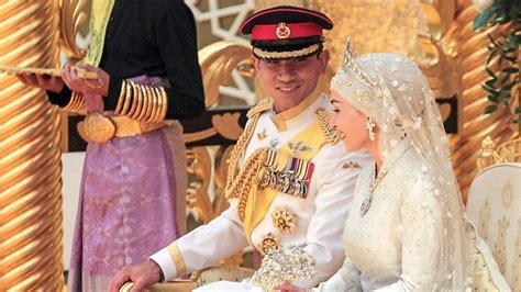 Brunei: Asia's most eligible prince formally marries in 10-day celebration - BBC News