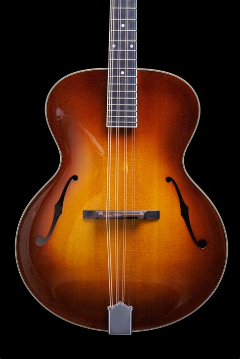 Octave Mandolin - Vanden Guitars