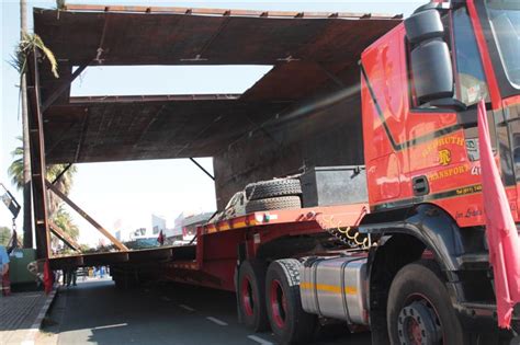 Abnormal load truck causes chaos | Randfontein Herald