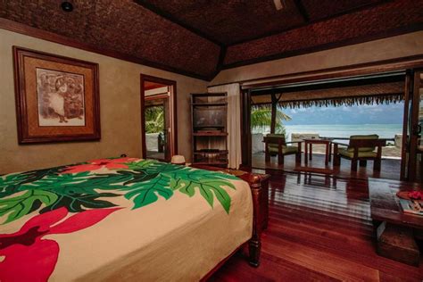 Pacific Resort Aitutaki – Premium Beachfront Bungalow Plus