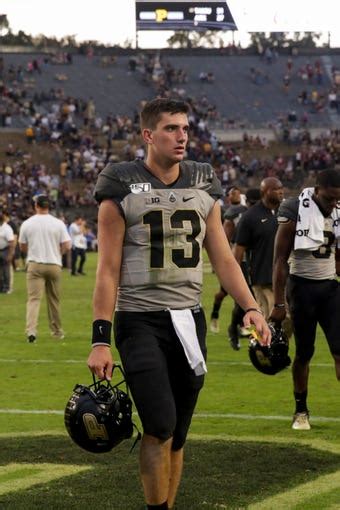 Jack Plummer: 3 facts on the Purdue football quarterback