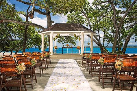 5 Affordable Dominican Republic Wedding Packages | Dominican republic wedding, Wedding package ...