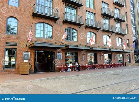 Savannah, Georgia Bars and Restaurants on River Street. Editorial Stock Image - Image of ...