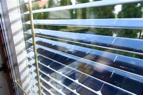 SolarGaps Solar Panel Smart Blinds at CES - Geek News Central