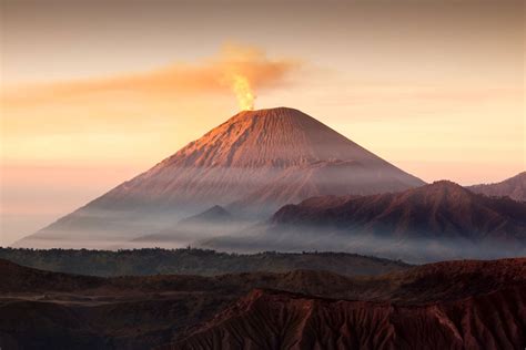 Gunung Semeru | Jáva | Indonésie | MAHALO.cz