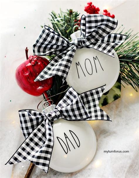 Make Easy Personalized Family Christmas Ornaments - My Turn for Us