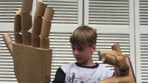 How to make a giant 'robotic' cardboard hand | The Kid Should See This