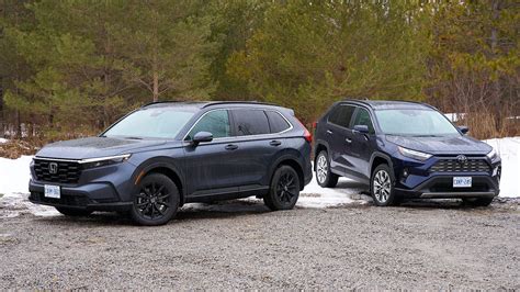 SUV Comparison: 2023 Honda CR-V vs Toyota RAV4 | Flipboard