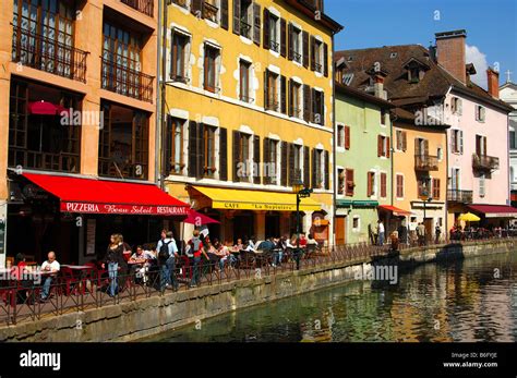 Bars and restaurants along the Thiou canal in the old town of Annecy, Haute Savoie France Stock ...