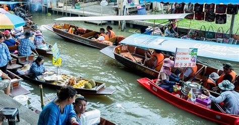 Private Damnoen Saduak Floating Market and Chatuchak Weekend Market Day ...
