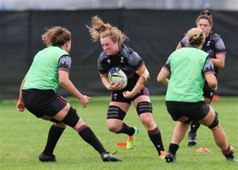 Welsh Rugby Union | Wales & Regions | Wales Women in training