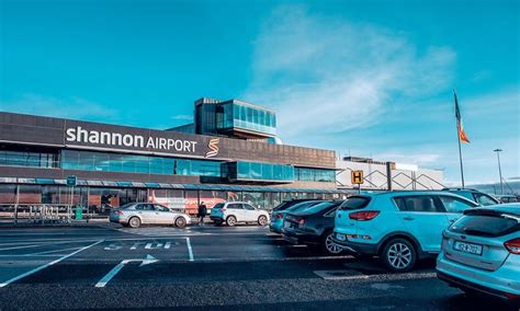 Shannon Airport reopens after earlier plane fire | The Independent ...