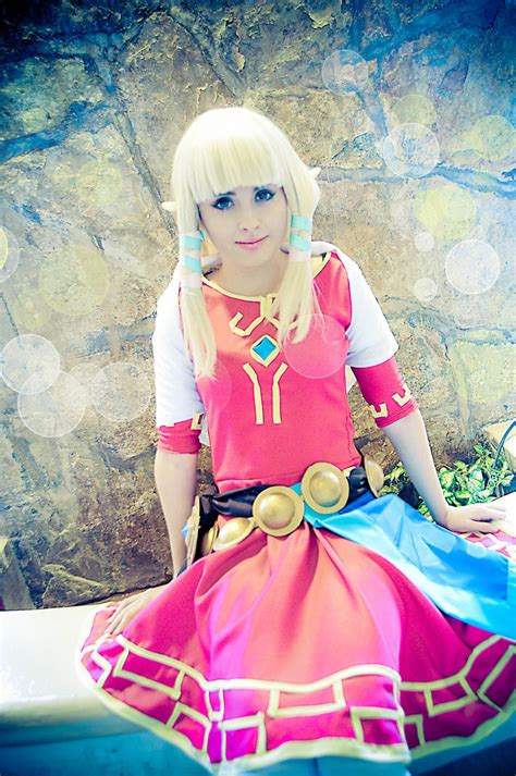 Princess Zelda Skyward Sword II by azulettecosplay on DeviantArt