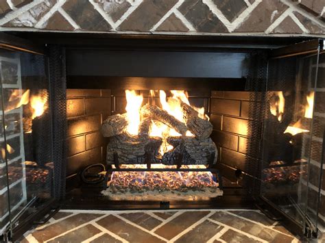 Vented Gas Logs: The #1 Gas Fireplace Logs Dealer (Experts)