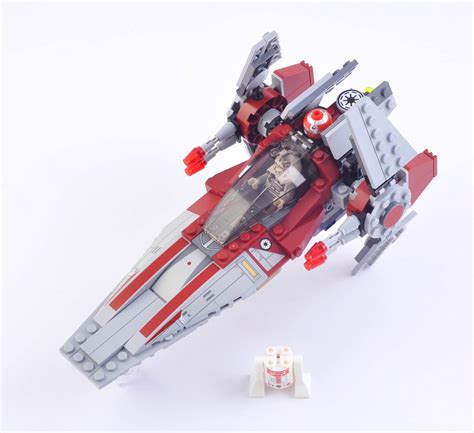 Oz Brick Nation: LEGO Star Wars 75039: V-Wing Starfighter Review