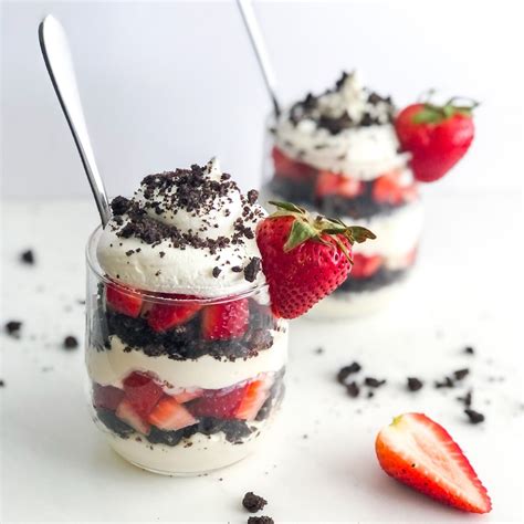 No Bake Strawberry Oreo Cheesecake Cups with Greek Yogurt