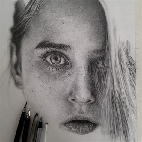 Hyperrealistic Graphite Drawings Are Indistinguishable From Photos | Gizmodo Australia