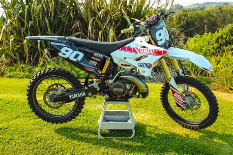 TWO-STROKE TUESDAY | 406 HOUR YZ250 BROUGHT BACK TO LIFE - Motocross Action Magazine