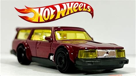 Hot Wheels 2022 HW Drift Of Volvo 240 Drift Wagon Red ...