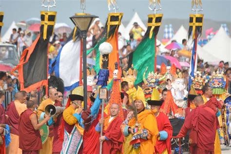 History of Buddhism in Mongolia > Mongolia Travel Guide