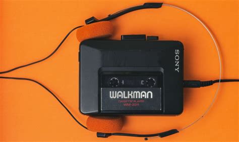 Discman vs. Walkman: Which Is Better? - Tech Review Advisor