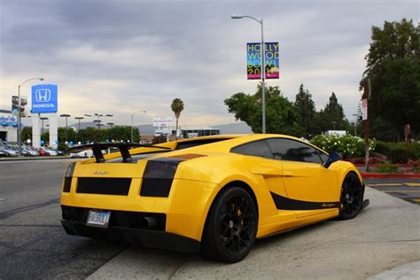 Lamborghini Gallardo Review & Buyers Guide | Exotic Car Hacks