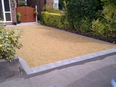 gravel driveway images - Google Search | Front driveway ideas, Gravel driveway, Driveway design