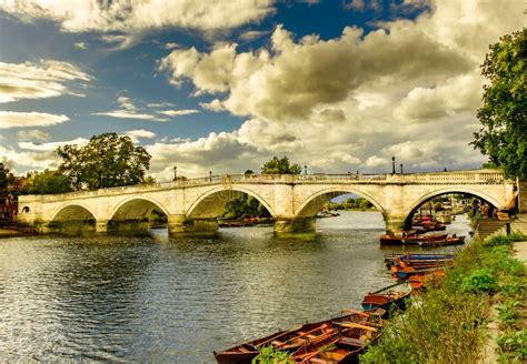 Richmond Bridge-2 editorial stock image. Image of water - 134782834