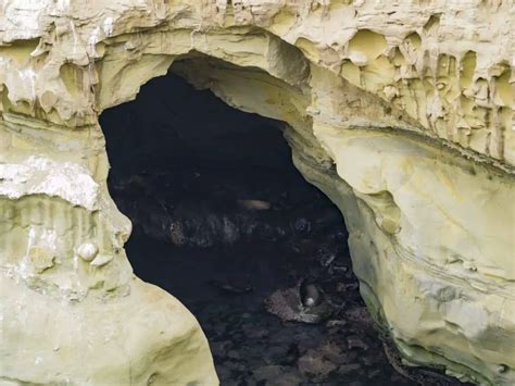 Here’s Why Caves Stay the Same Temperature Year-Round – startcaving.com