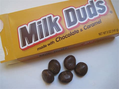 Walking The Candy Aisle: Milk Duds review