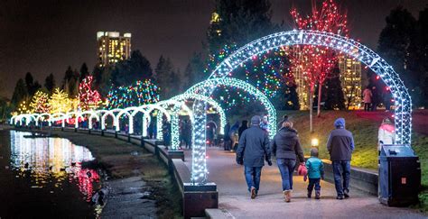 32 festive places to see Christmas lights in Metro Vancouver | Listed