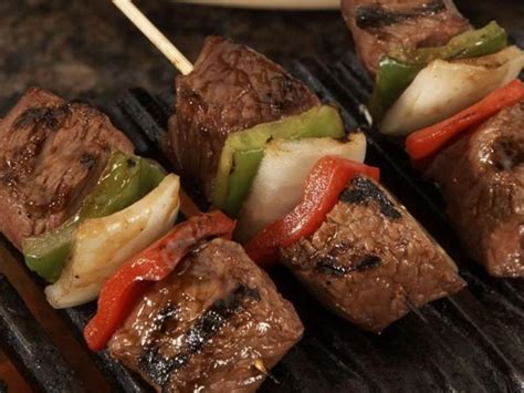 Beef and Vegetable Kabobs Nutrition Facts - Eat This Much