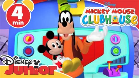 Mickey Mouse Clubhouse | Goofy Babysitter 🍼 | Disney Junior UK Akkorde - Chordify