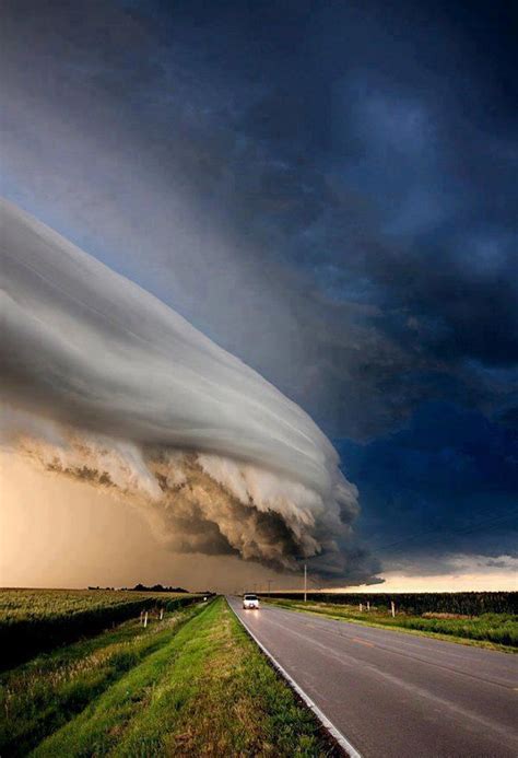 The Scary Looking Arcus Storm Cloud. | Clouds | Pinterest