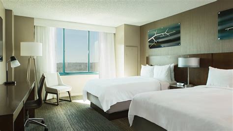 Hotels in Falls Church, VA | Falls Church Marriott Fairview Park