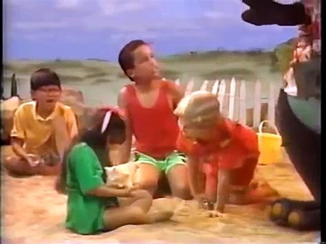 Barney and Friends - Swimming Pool - video Dailymotion