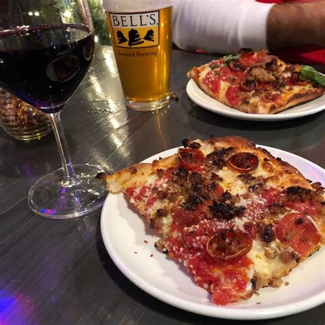 Mandolino's Artisan Pizza, Davidson - Restaurant Reviews, Photos & Phone Number - TripAdvisor