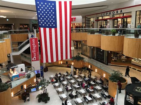 Holyoke Mall Food Court Atrium | Austin Dodge | Flickr