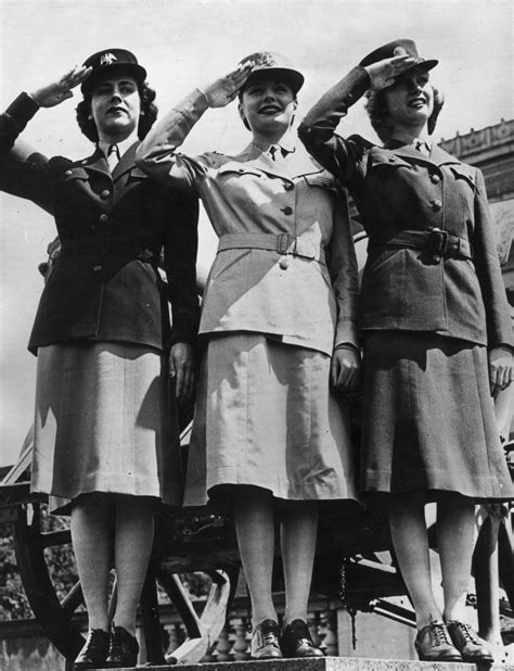 How American women were depicted on military and employment recruiting ...