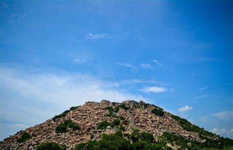 Gingee Fort in Tamil Nadu, India Stock Image - Image of forest, boulder ...