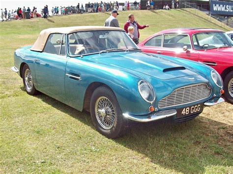 60 Aston Martin DB6 Volante (1967) | Aston Martin DB6 Volant… | Flickr