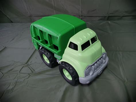 Green Toys Recycling Truck / Garbage Truck, Babies & Kids, Toys & Walkers on Carousell