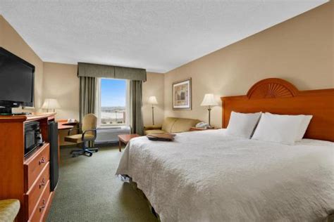 Hampton Inn Heath-Newark $107 ($̶1̶1̶9̶) - UPDATED 2018 Prices & Hotel ...