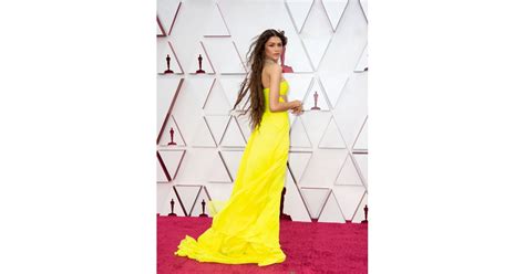 Zendaya at the 2021 Oscars | Pictures | POPSUGAR Celebrity Photo 23