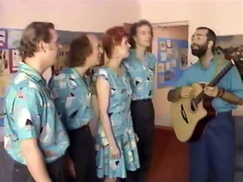 Raffi in Concert With The Rise and Shine Band Canadian VHS - video Dailymotion