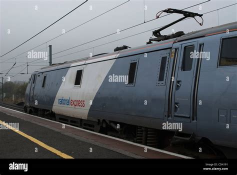 British Rail Class 91 National Express train 91111 electric Stock Photo: 37956045 - Alamy