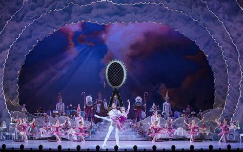 Houston Ballet Presents The Nutcracker | The Buzz Magazines