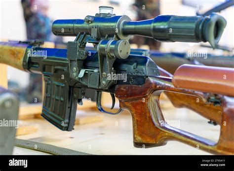 Soviet Dragunov sniper rifle with scope Stock Photo - Alamy